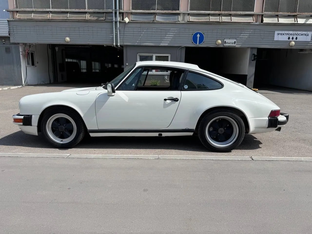 Porsche 911 Carrera — фото 11